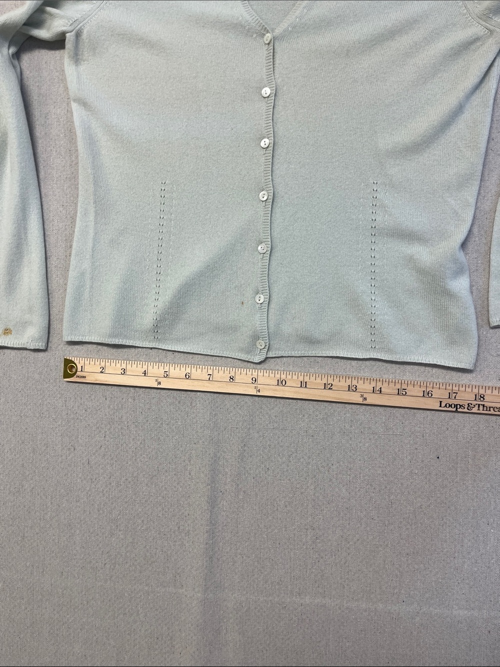 Italian 100% Cashmere Light Green Button Cardigan Sweater - Picture 10 of 14